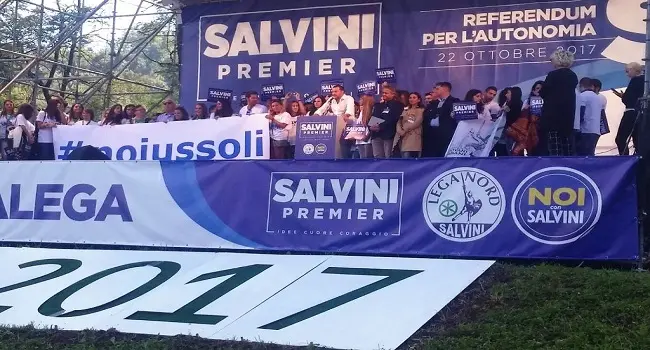 Raduno Lega, Salvini: "Sarò candidato premier per dare mano libera alle forze dell'ordine"