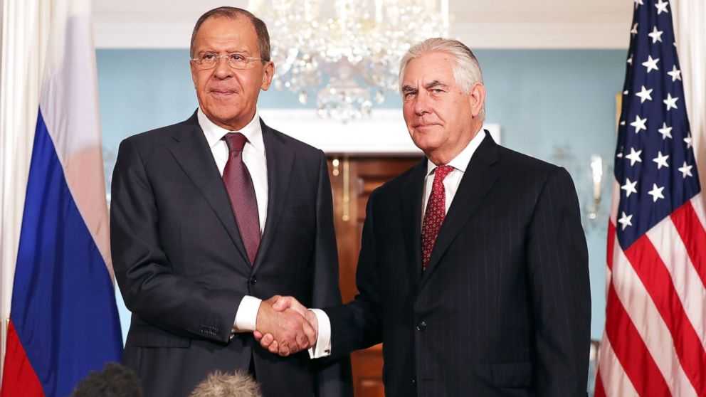 Vertice Tillerson-Lavrov a New York: situazione siriana, accordi di Minsk e test nordcoreani