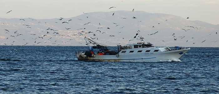 Mazara del Vallo: sequestrato peschereccio da tunisini