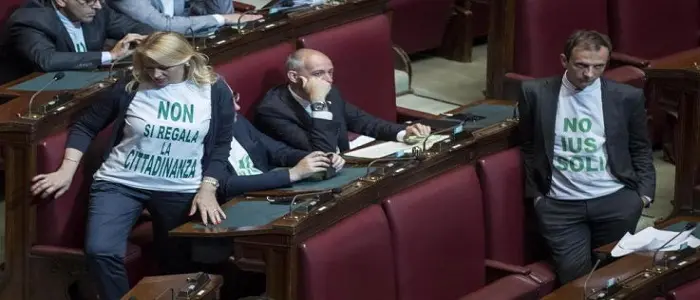 Ius Soli non è in calendario al Senato a settembre, Zanda: "Manca la maggioranza"