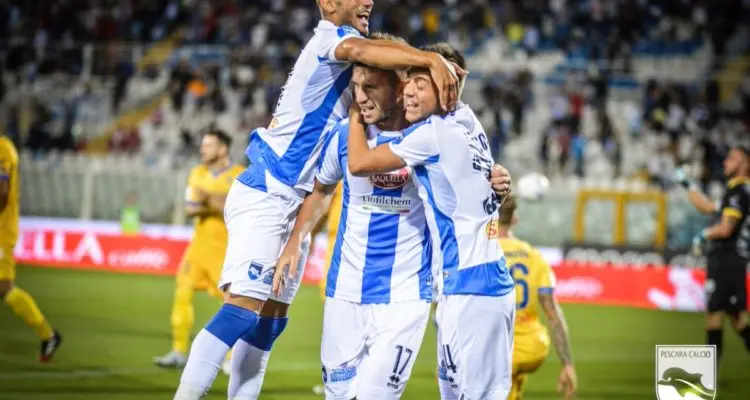 Serie B, 3a giornata: Avellino e Cremonese a valanga. Goleada tra Empoli e Palermo