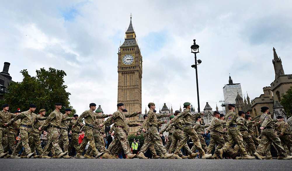 Londra, arrestati per terrorismo 4 militari: possibili legami con gruppo neonazista