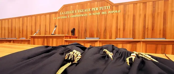 Cassazione: "L'energia elettrica non è un bene di prima necessità"