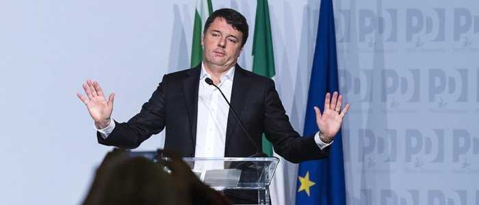 Pd, Renzi sui migranti: "Giusto lo stop"