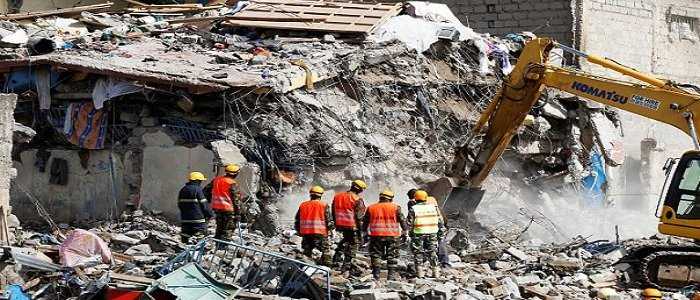 Mumbai, crolla un edificio: 4 vittime e decine di persone sotto le macerie