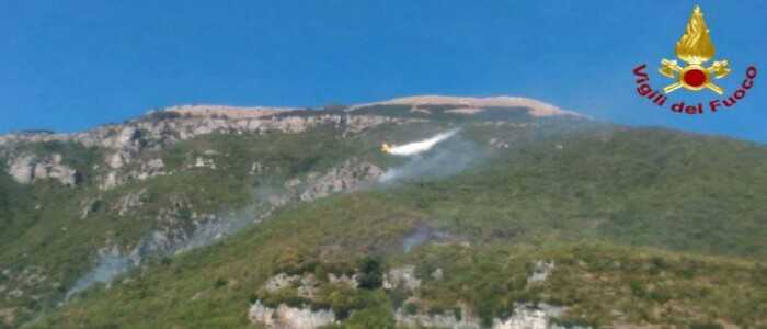 Incendi, continuano le fiamme in Abruzzo