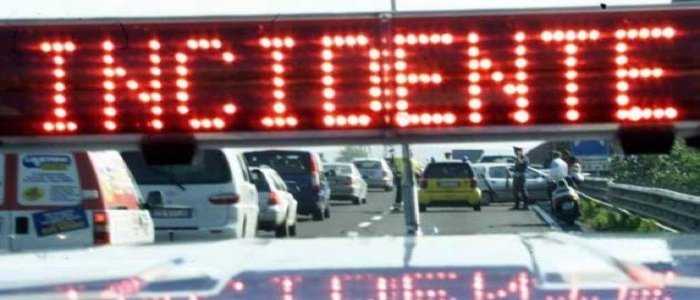 Torino, incidente sull'autostrada: la vittima un uomo di 50 anni