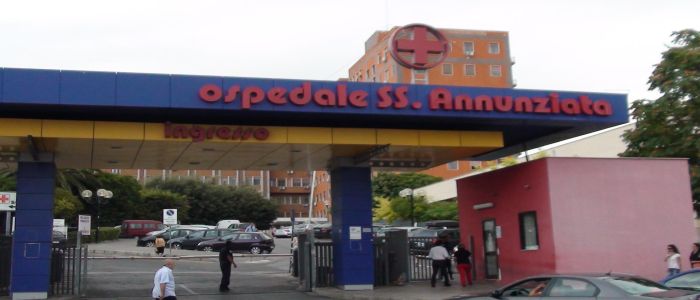 Morta nella notte l'anziana ferita in ospedale a Taranto