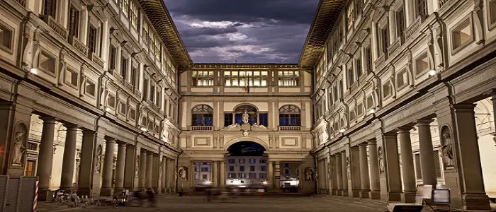 Firenze, chiusi gli Uffizi perché salta l'impianto di condizionamento