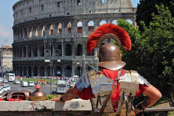 Tar del Lazio, "centurioni": no sospensione dell'ordinanza Raggi