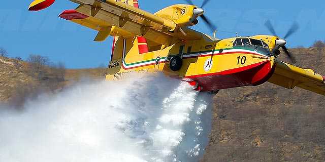 Incendi, Protezione Civile: 27 richieste di soccorso aereo