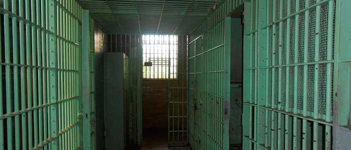 Civitavecchia: due detenuti evadono dal carcere