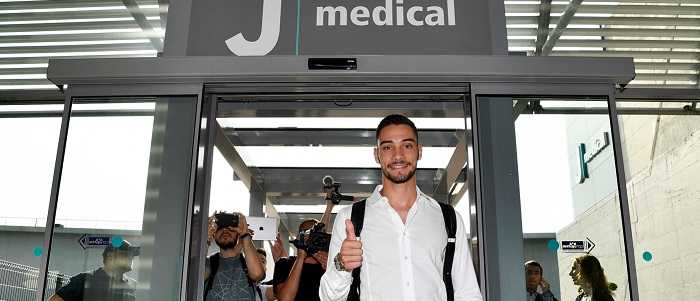 Calciomercato Juventus, visite mediche per De Sciglio