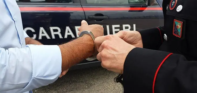 Bancarottiere evade domiciliari a Palermo, condotto in carcere
