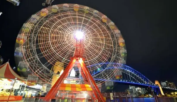 Ragazza morta nel luna park, indagata la titolare