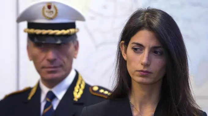 Inchiesta nomine: Virginia Raggi ascoltata in Procura a Roma