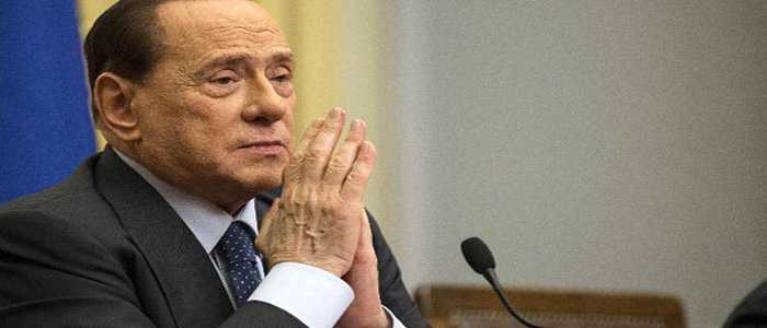 Ius Soli: il no di Berlusconi. Poi l'ex premier bacchetta il Pd