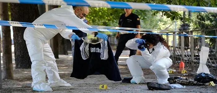 Milano, architetto ustionato con soda caustica. Si cerca un uomo che abita nella zona