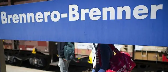 Migranti, Belloni convoca ministro Difesa russo