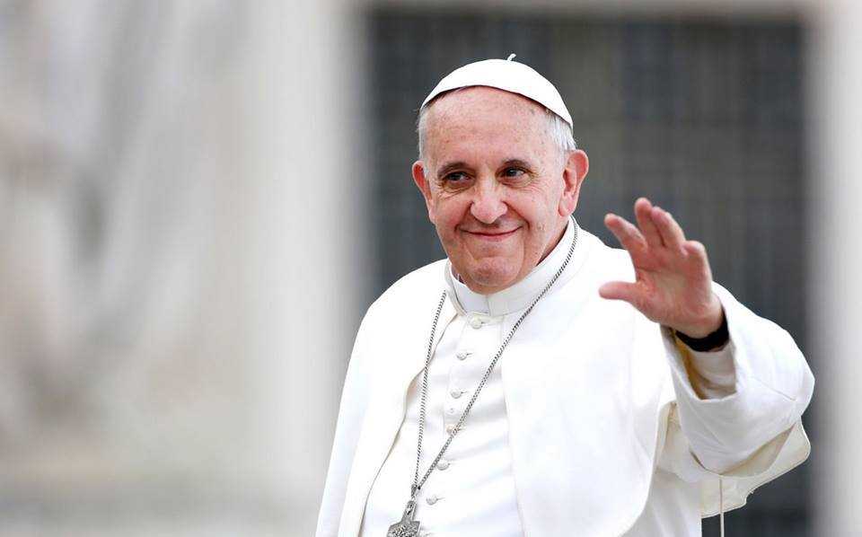 Papa Francesco: "Sostegno a migranti testimonia valori civiltà europea"
