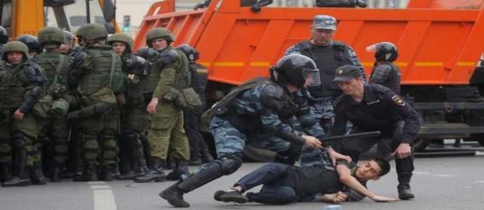 Russia, 5 giorni per proteste al braccio destro di Navalny