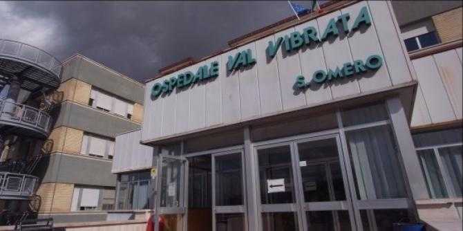 Teramo, dottoressa uccisa a coltellate: è caccia al killer