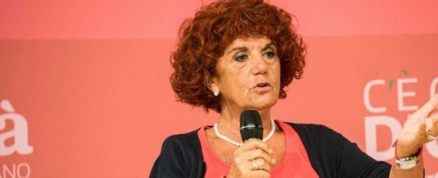 Maturità, ministro Fedeli: "Tracce in linea con le sfide della nostra società"