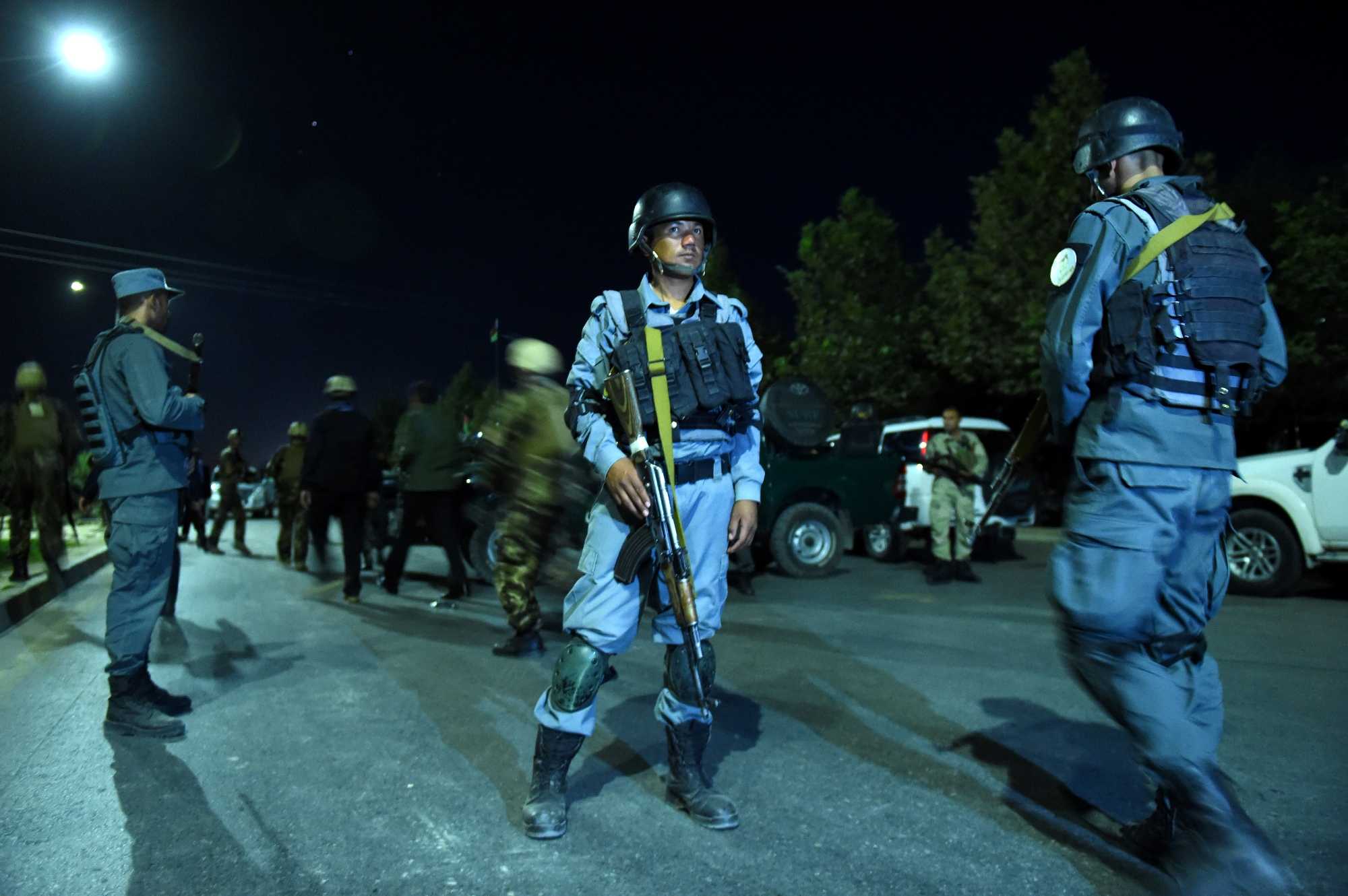 Afghanistan: attacco kamikaze alla stazione di polizia di  Gardez