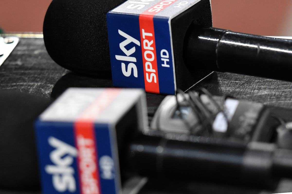 Diritti tv, Sky si aggiudica la Champions per il triennio 2018-2021