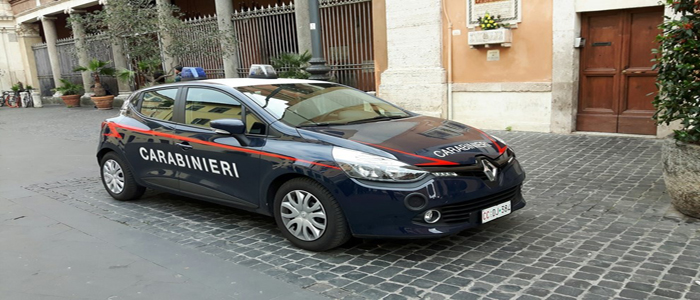 Roma, furti di city-car tra la Capitale e Napoli: 17 arresti