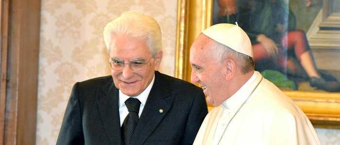 Il Papa al Quirinale, incontro con Mattarella