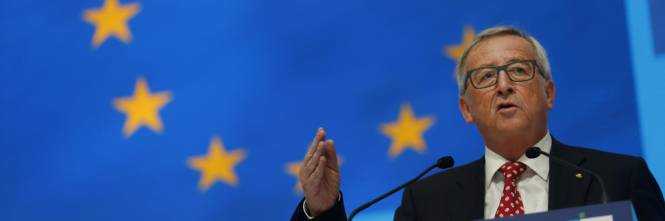 Juncker: "La deferenza alla Nato non può essere più un alibi contro sforzi Ue più grandi"