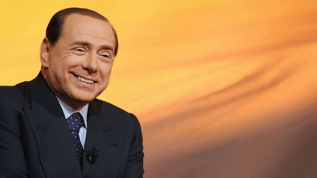 Berlusconi, serve semplificazione del fisco: "Aliquota unica al 20%"