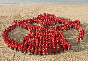 Save the Children: "infanzia rubata" per un bambino su sei