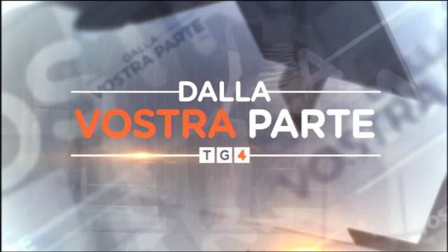 Roma: aggredito in diretta inviato "Dalla vostra parte"