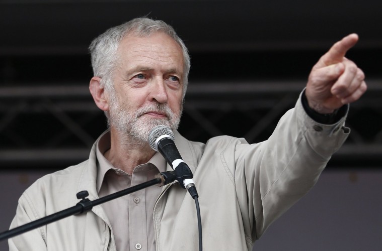 Elezioni Regno Unito, Corbyn guida la rimonta dei Labour