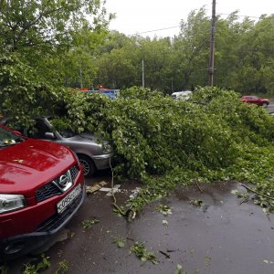 Violenta tempesta a Mosca: almeno 11 morti e una decina di feriti