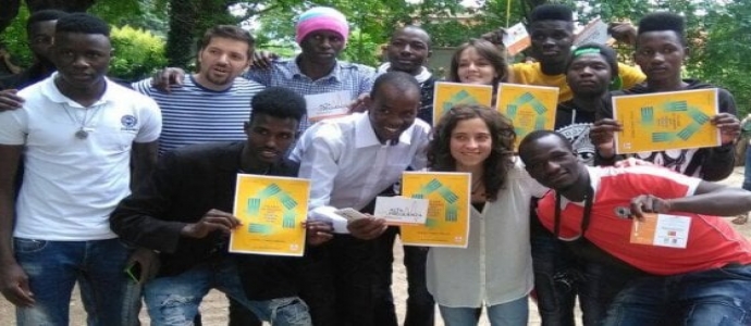 Milano, oggi marcia per accoglienza migranti. Scontro Lega-Sala