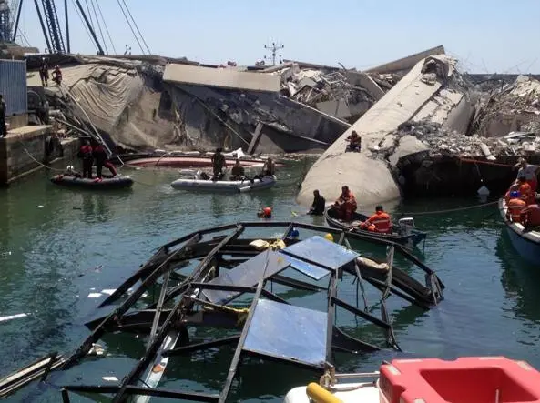 Tragedia Torre Piloti a Genova, arrivano le prime condanne "dimezzate"