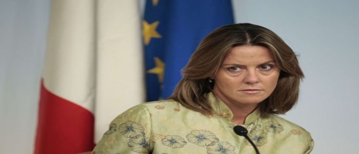 Vaccini, il ministro Lorenzin annuncia decreto per obbligo a scuola