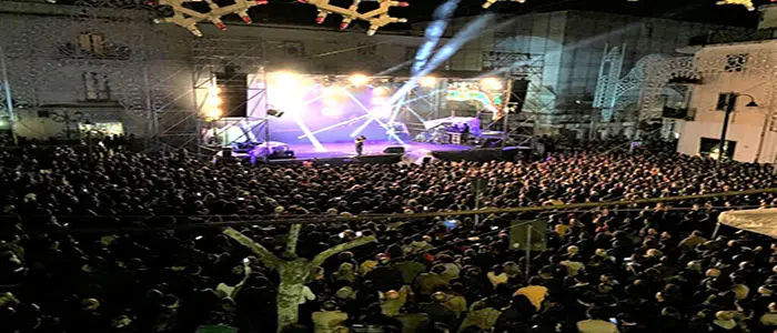 Dopo Paolo Belli, bagno di folla anche per RAF: in oltre 15.000 a Paola, Città di San Francesco