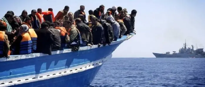 Caso Ong, Osservatore Romano: "Sulla pelle dei migranti un ennesimo scandalo"