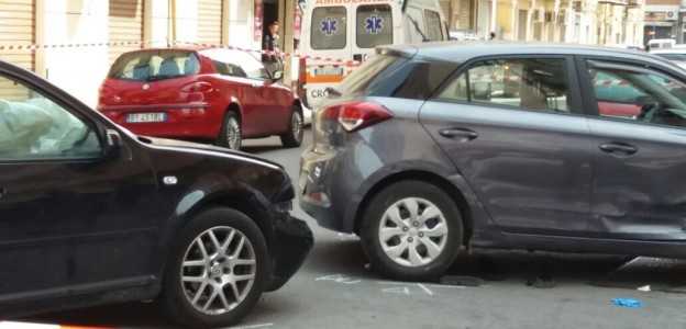 Palermo, grave incidente stradale: muore bimba di cinque anni, ferita donna incinta