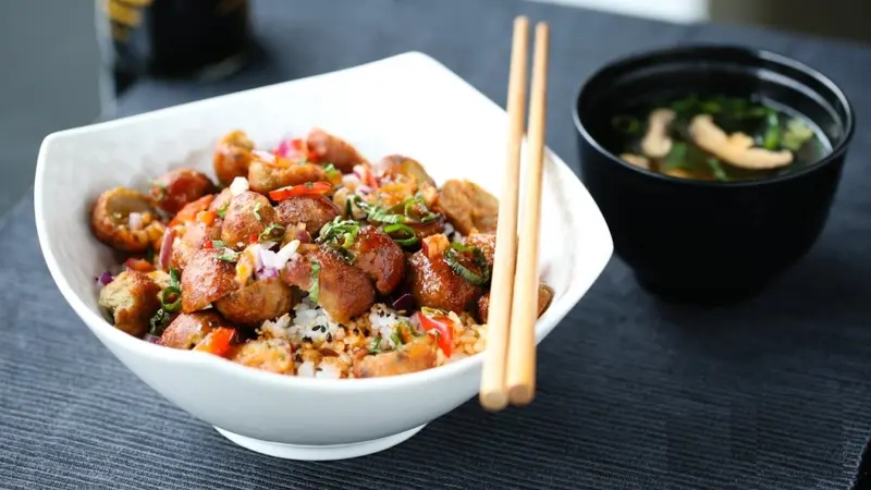 Michiaki Nitta, lo chef giapponese mago del Donburi sbarca a East Maket Diner