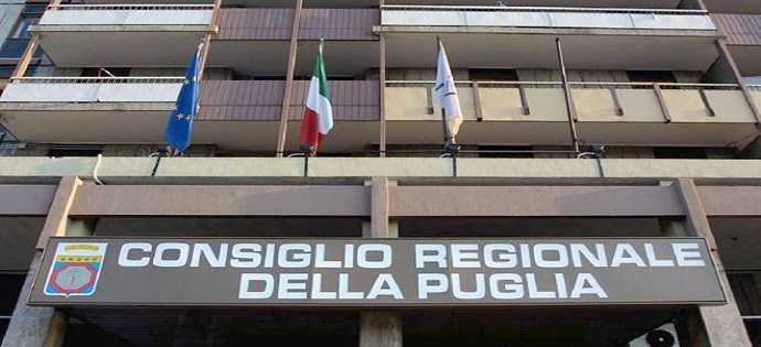 Regione Puglia, la Consulta boccia la legge sull'ecotassa ai Comuni