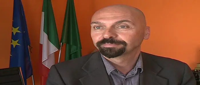 Giunta di Napoli autorizza la querela contro il Sindaco di Cantù