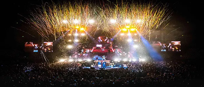 Ecco il super tour di J-Ax & Fedez di lunedi (3 aprile) al Palacalafiore di Reggio [Foto Video]