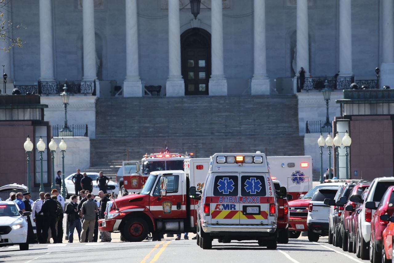 Usa, spari nei pressi del Congresso: fermato un uomo, nessun ferito