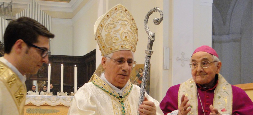 Ordinato sacerdote il giovane lametino Marco Mastroianni [Foto]