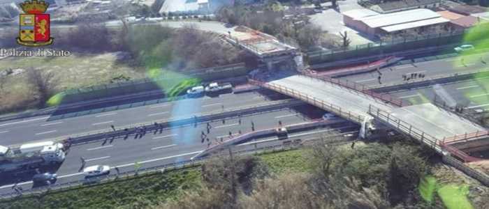 Crollo ponte sull'A14, Pm di Ancona: "Errore umano". La Procura indaga per omicidio colposo plurimo